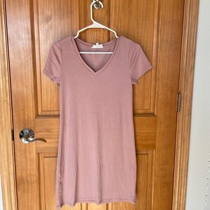 Cute pink t-shirt dress!